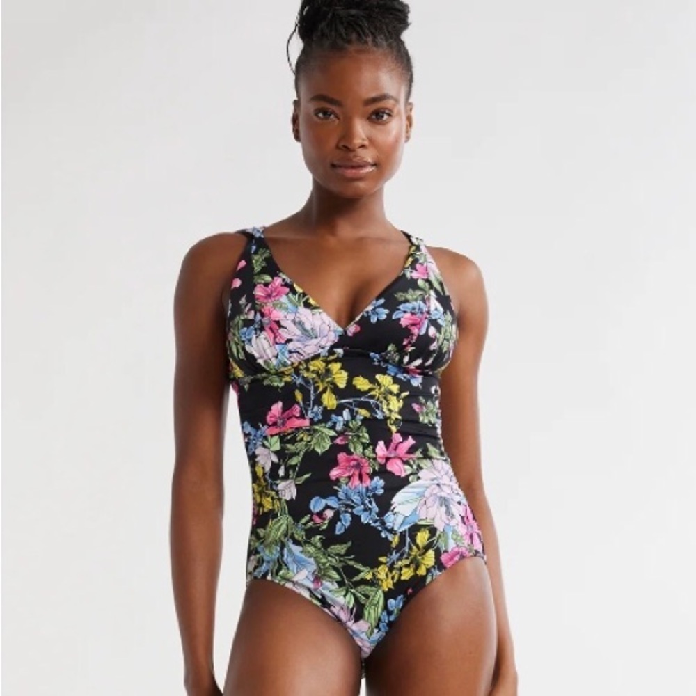 Time And Tru Womens Black Floral Plunge V-Neck One-Piece Swimsuit Size Small 4-6